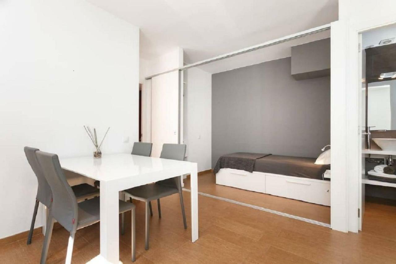Appartamento Homenfun Sants Station Barcellona